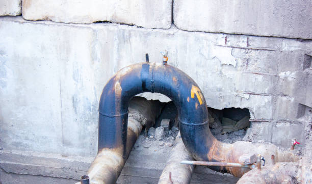 Sewage cleanup and water damage restoration in CA